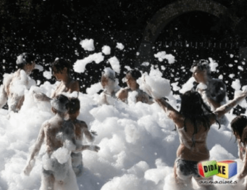 Fiesta de la espuma para niños en Alicante